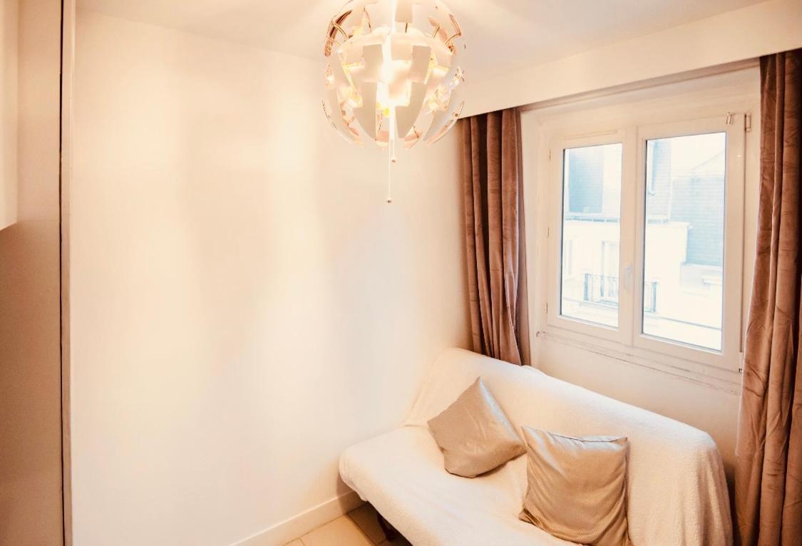 Fully Equipped Studio In The Heart Of Paris - Area Champs Elysees ภายนอก รูปภาพ